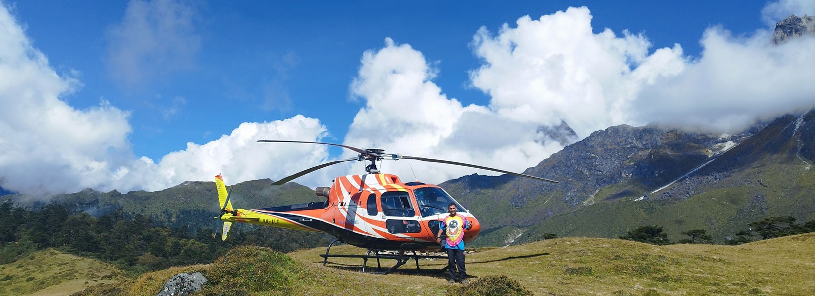 Luxury on Wings: Explore Stunning Vistas from the Comfort of a Helicopter